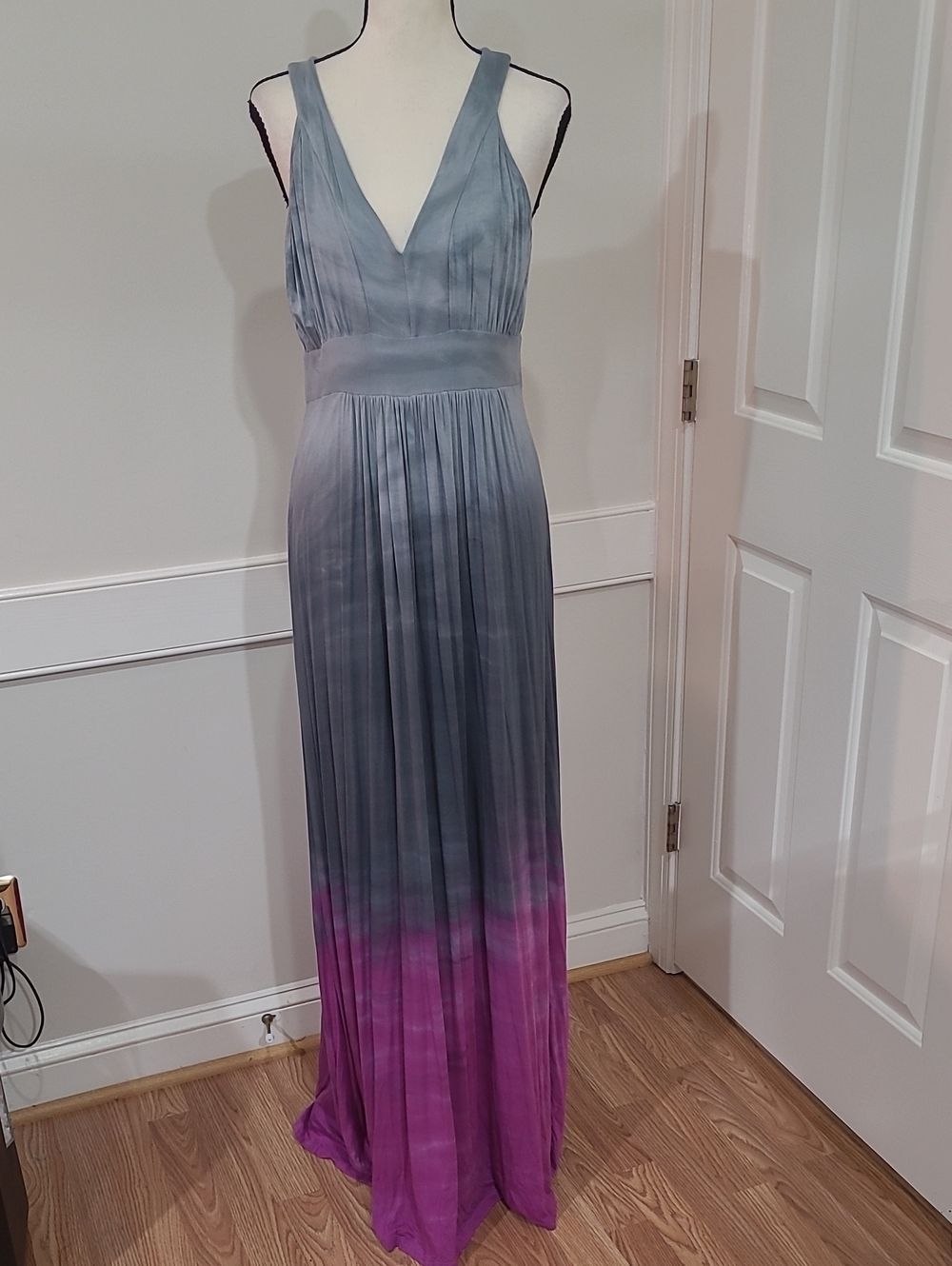 Pink Lotus Wave V-Neck Ombre Gray to Purple Maxi Dress - Size M